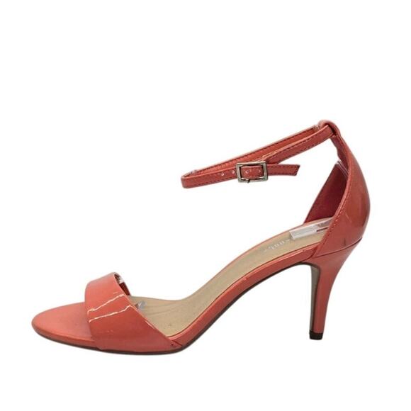 Y-Not Ankle Strap High Heel Sandal Salmon w/ Buckles Pump Women's 8M - Picture 2 of 9